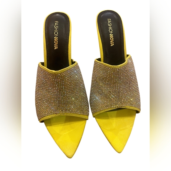 Fashion Nova Neon Lime Green Pointed Peep Toe Rhinestone Heels Sz 10 Bedazzled - Picture 2 of 9